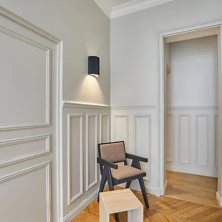 Apartment Amazing Saint Germain Des Pres With Ac By Prestige *